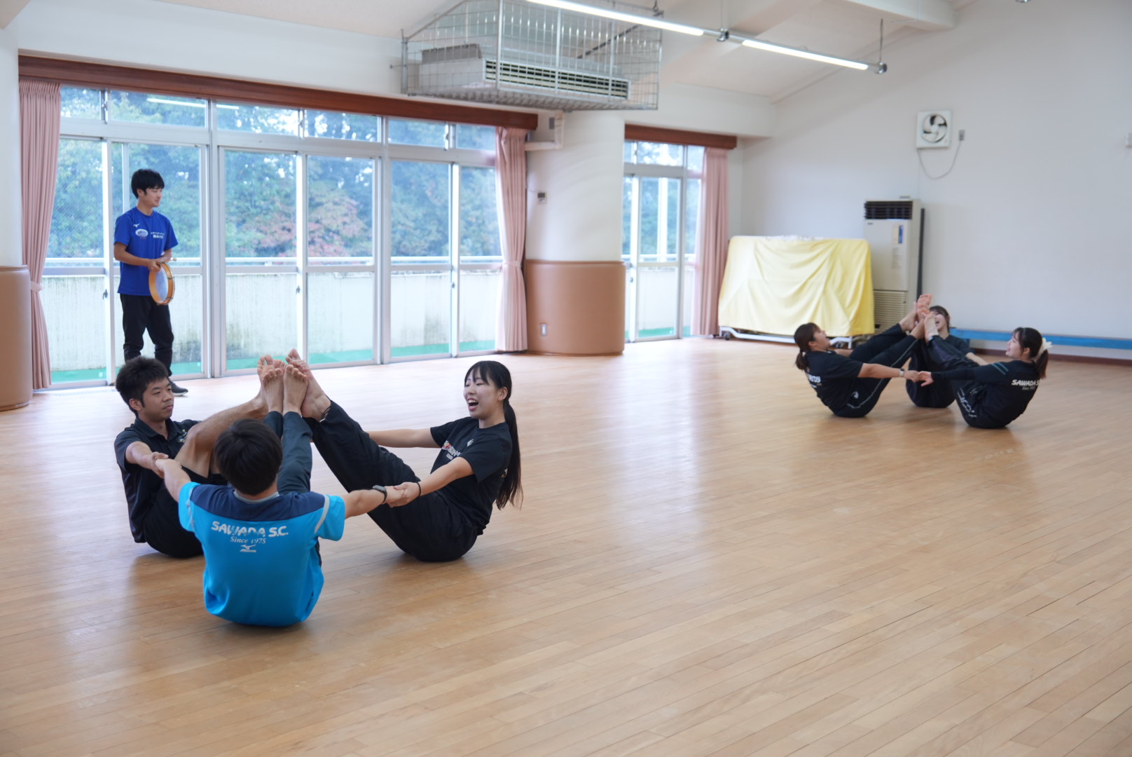 組体操の運動会研修の様子